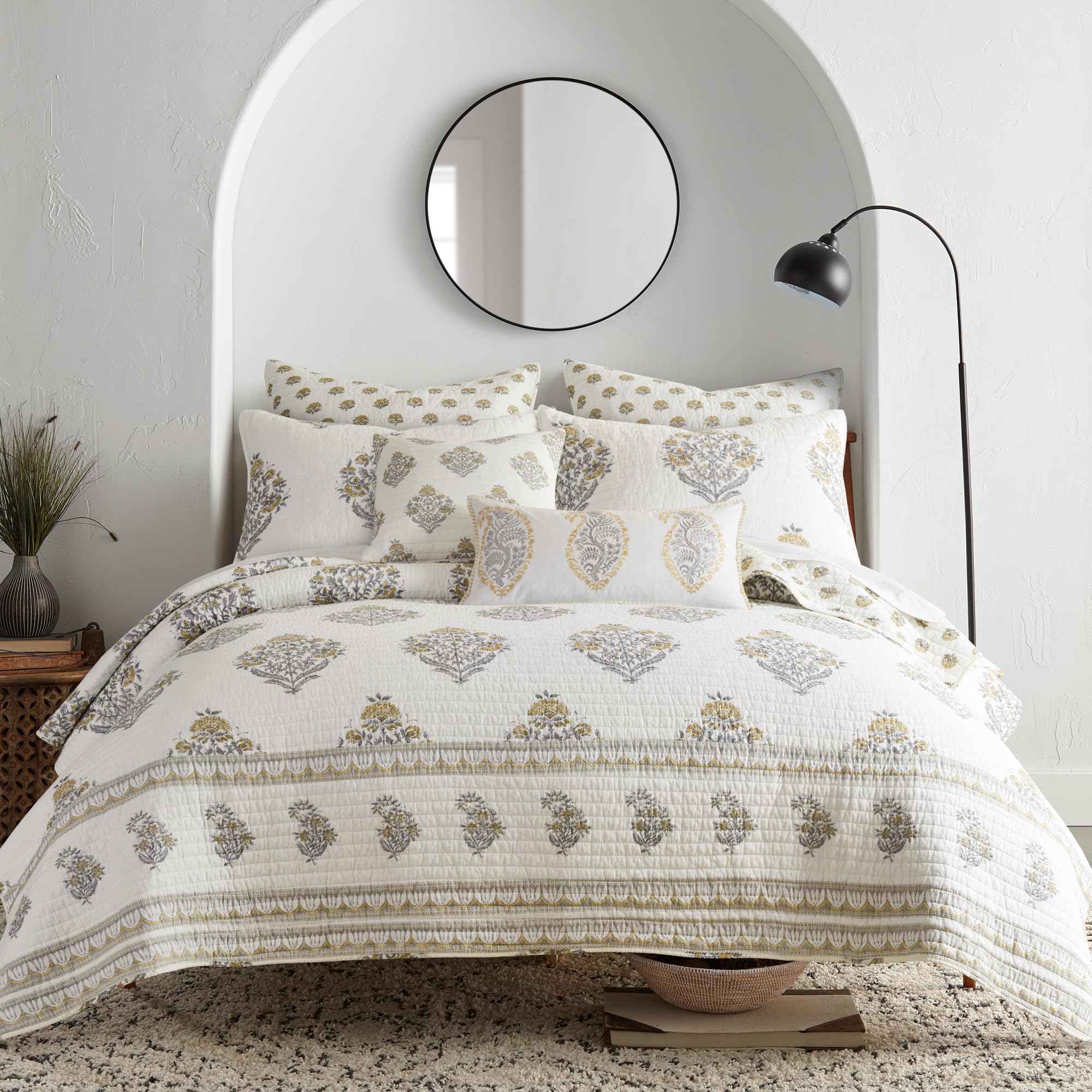 Amazon.com: Levtex Home - Kamira Ochre Quilt Set - Full/Queen